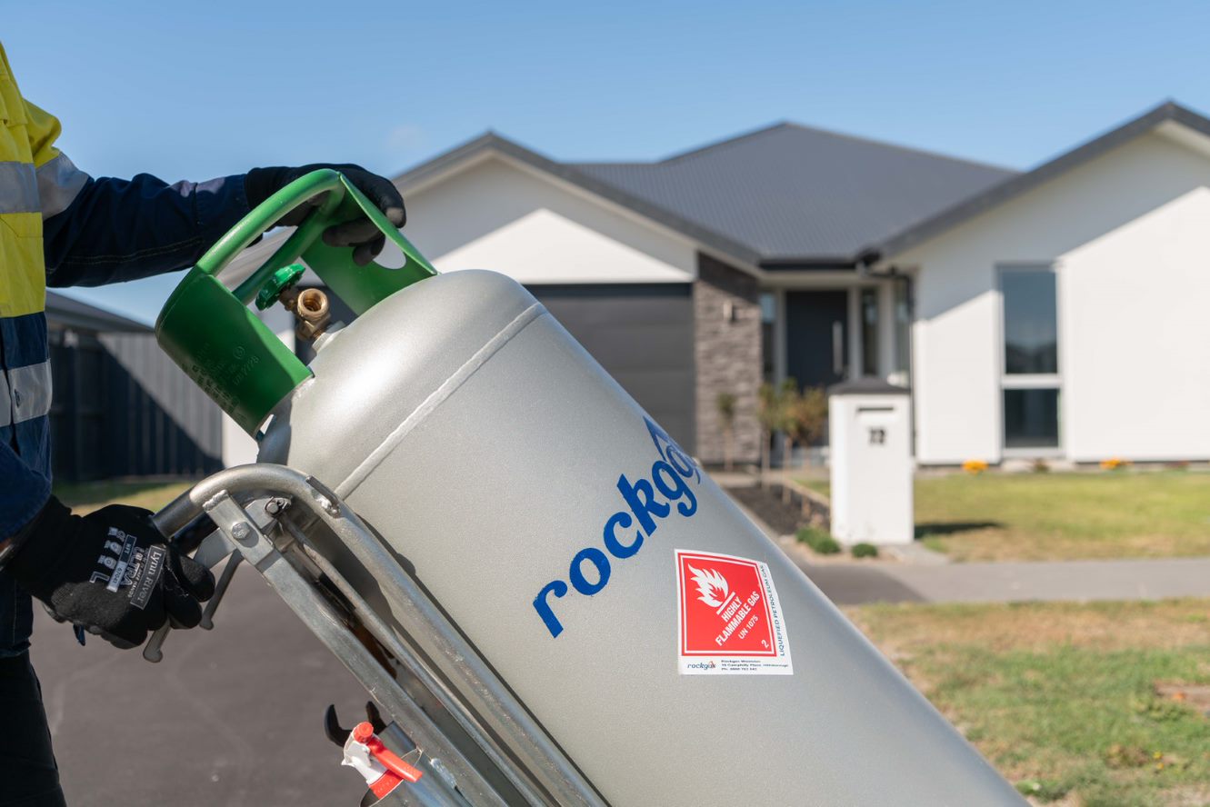 Five great reasons why flued gas heaters are a great choice Rockgas